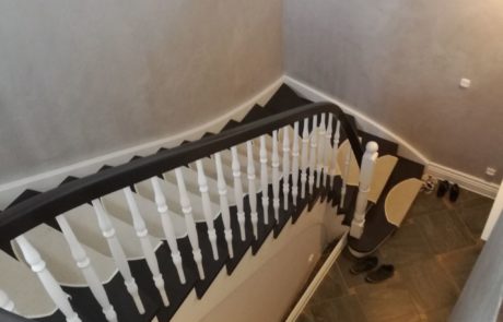Bukowe schody policzkowe